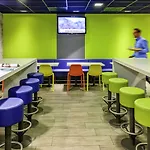 Ibis Budget 2* Hyères
