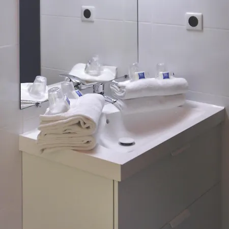 酒店 Ibis Budget 耶尔