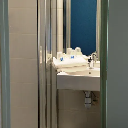 Ibis Budget 2* 耶尔