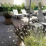 Ibis Budget מלון 2*