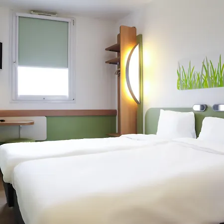 Ibis Budget 2* 耶尔