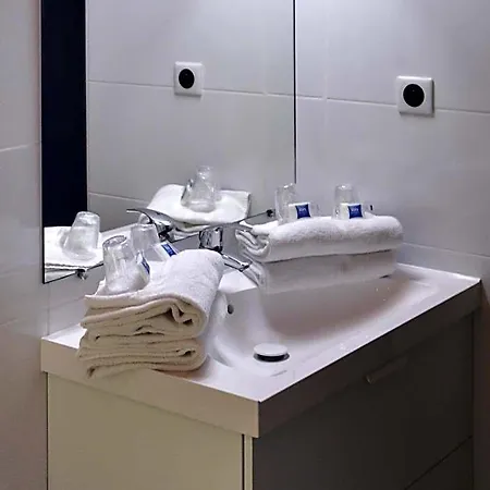 Ibis Budget Отель 2*