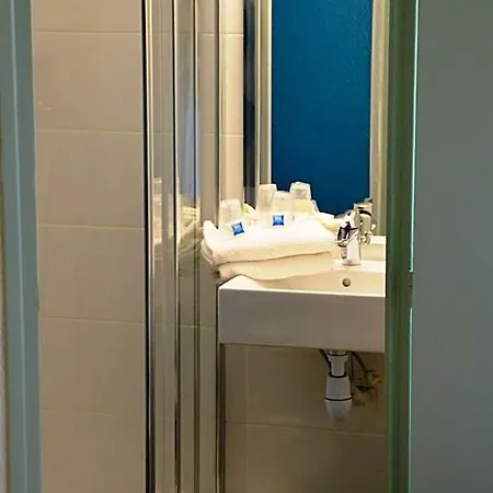 Ibis Budget מלון 2*